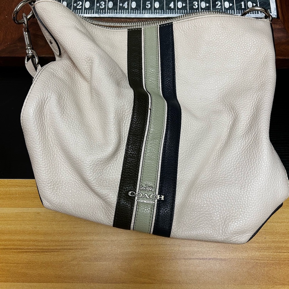 White Coach Bag with Stripe